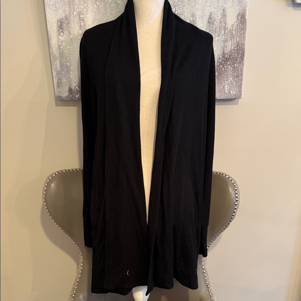 Black Women's Open front cardigan size Large